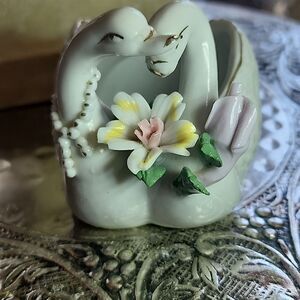 Lovely Vintage Swan Couple Trinket Dish Coquette